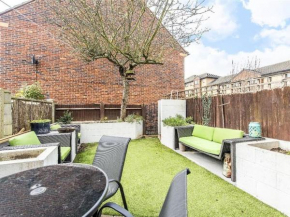 Love in the Heart of Wimbledon